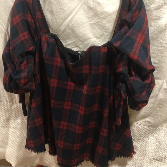 PLAIDS GALORE - Picture 3 of 4